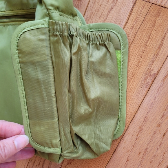 Lug Sidecar Cross Body and Waist Pack Messenger Bag - Picture 11 of 14